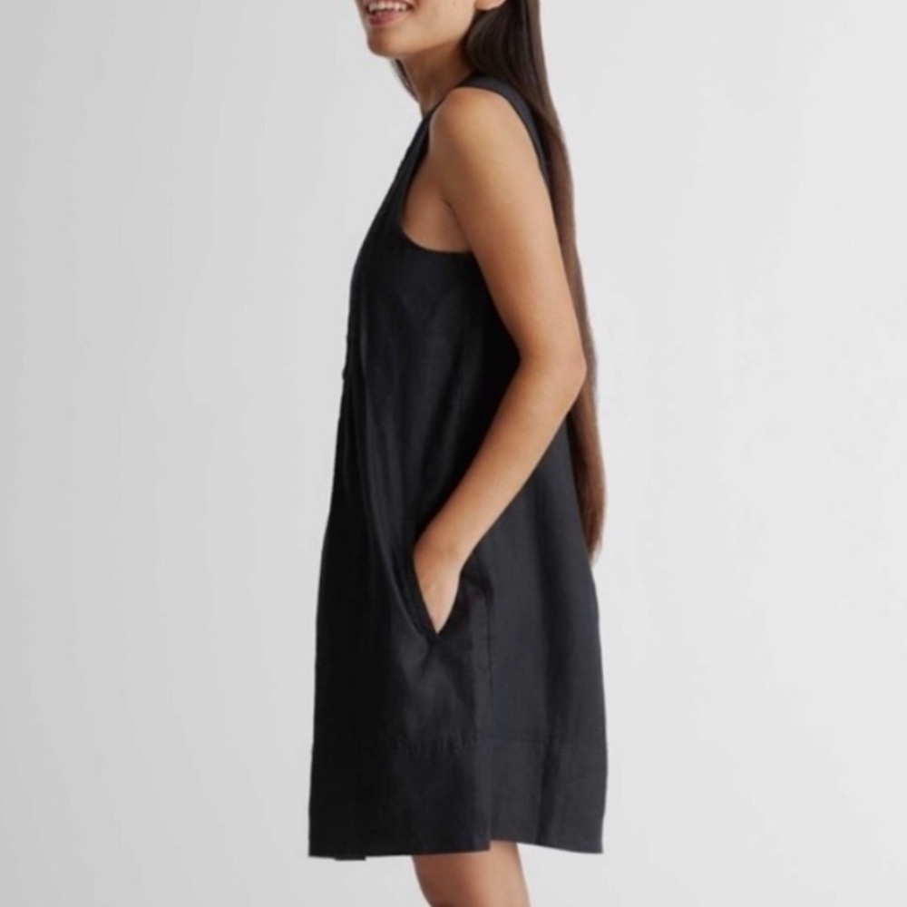 J. Jill Black Sleeveless Mini Shift Dress